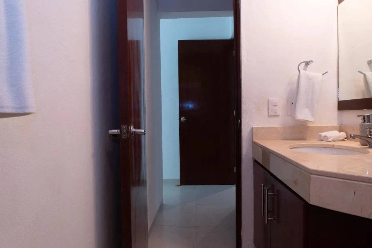 Meridian 207 Condo Playa del Carmen